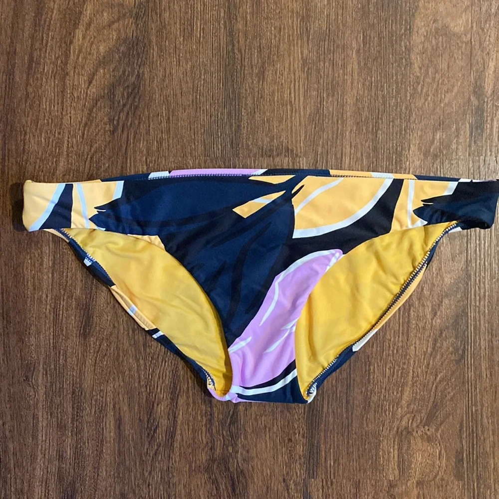 Seafolly Cut Copy Hipster Swimsuit Bottoms - Women's Size 12-NWT